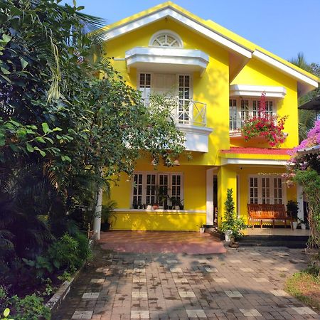 Vivaresidence Homestay アーラップーザ県 エクステリア 写真
