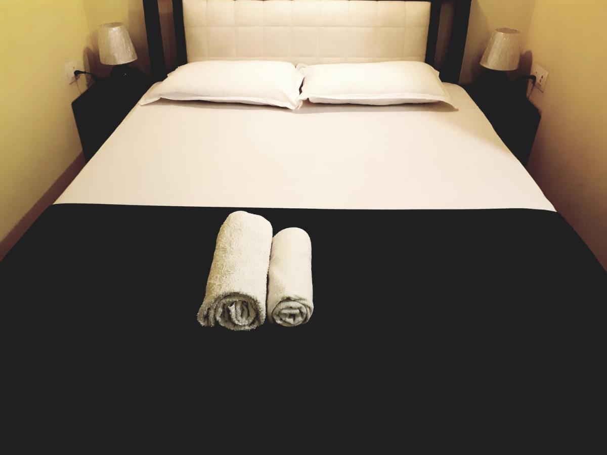 Vivaresidence Homestay アーラップーザ県 エクステリア 写真